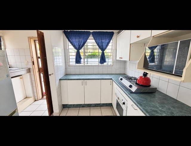 2 BEDROOM TOWNHOUSE FOR SALE IN WIERDA PARK